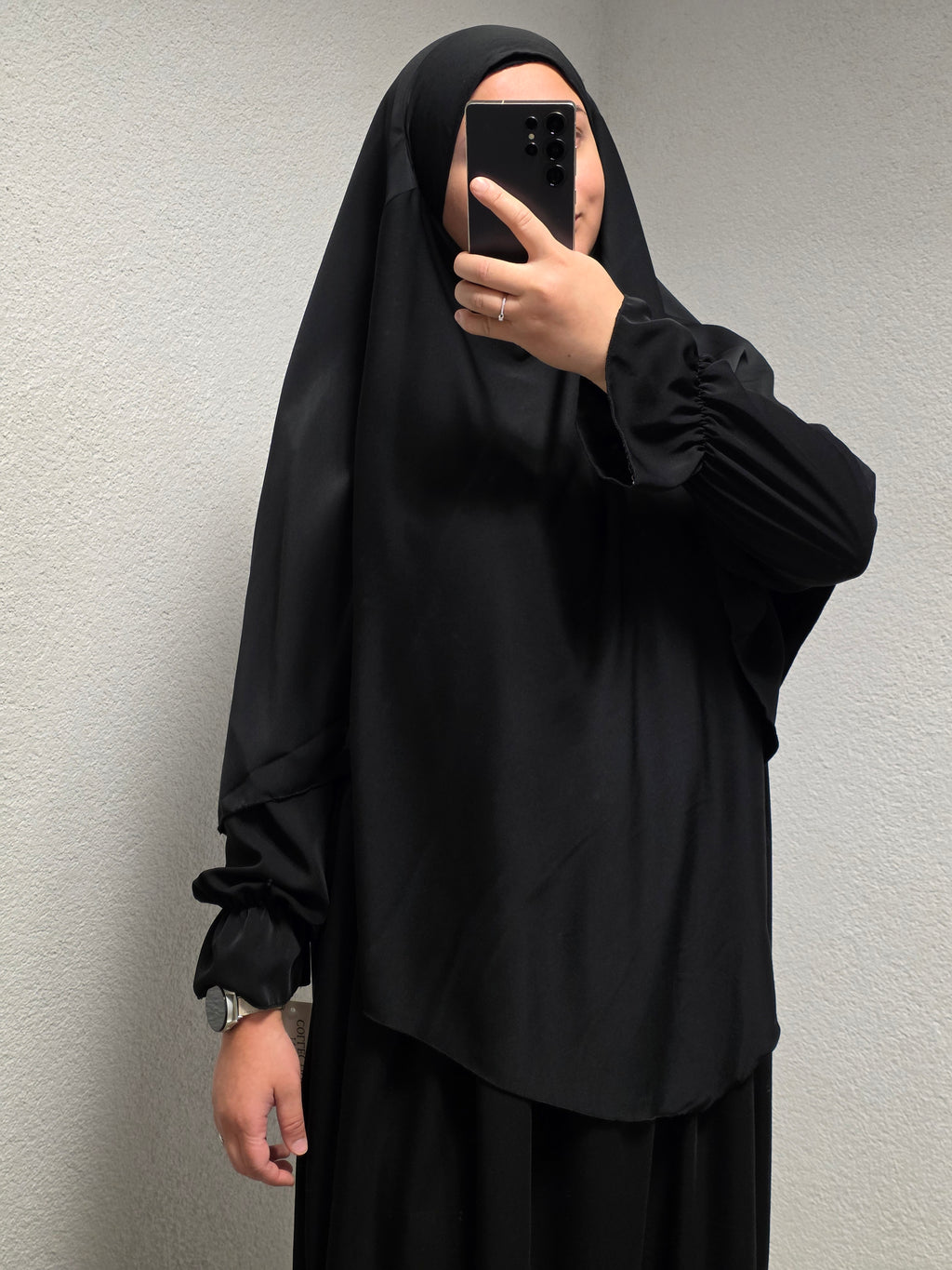 Medina Abayaset