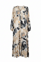 Ghost-Mannequin Kleid ohne Puppe