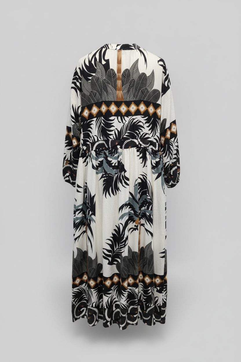 Ghost Mannequin Schwarz-Weißes Kleid Rückansicht