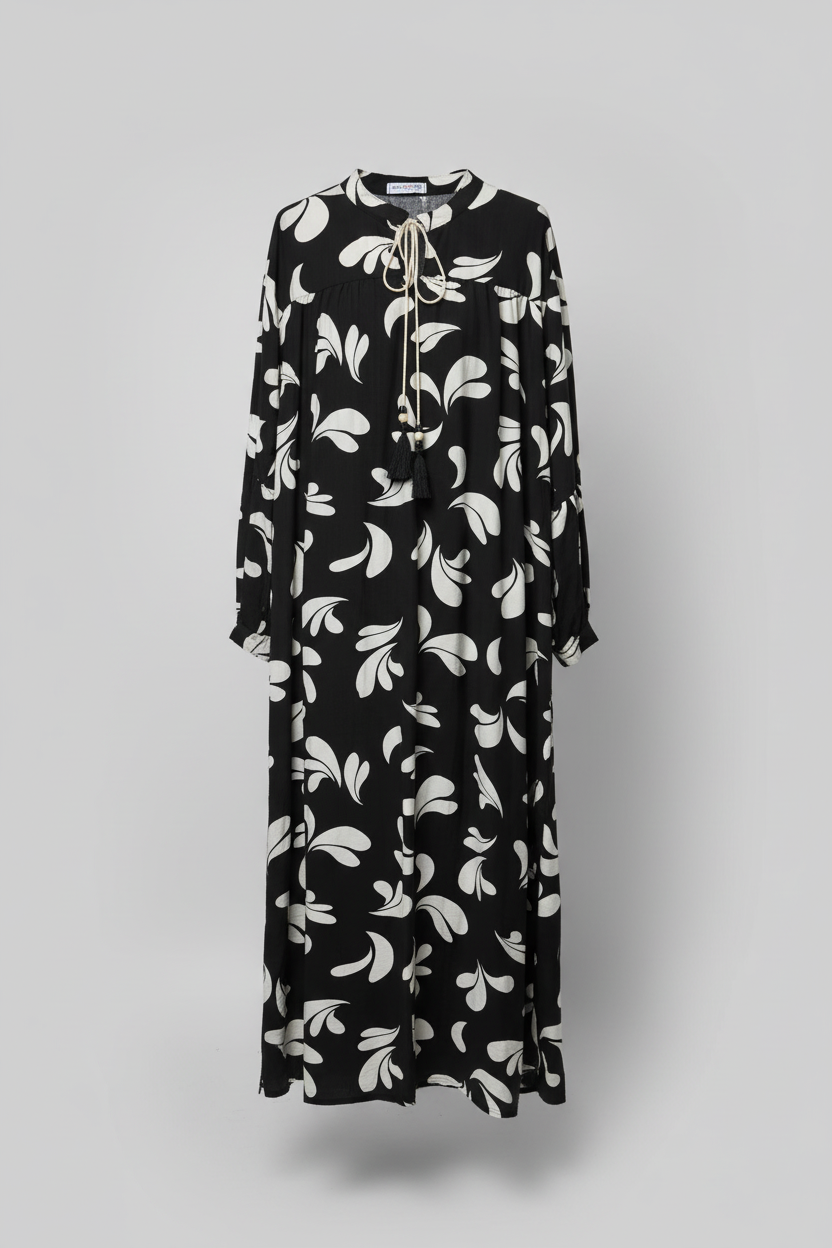 Ghost Mannequin Schwarzes Kleid Vorderansicht