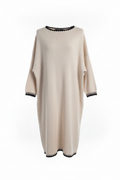 Ghost-Mannequin Strickkleid mit weichen Schultern