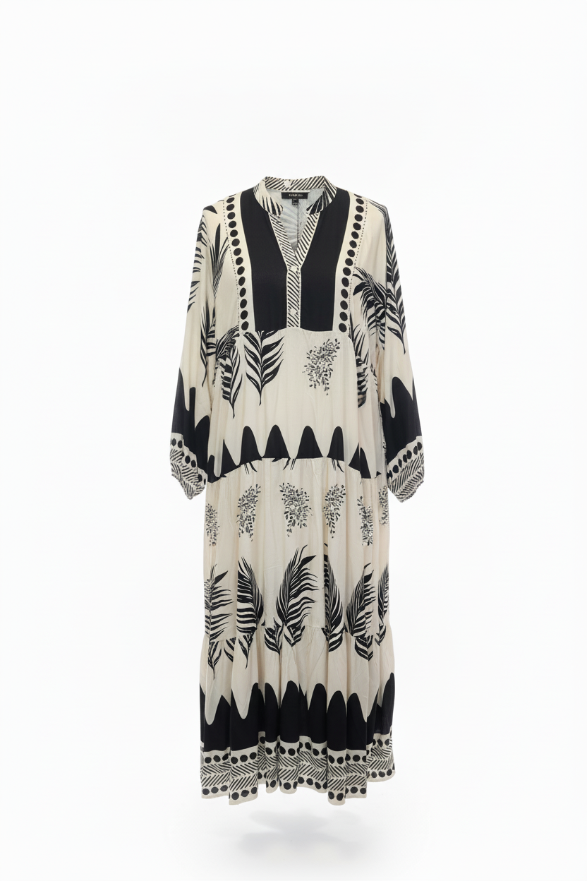 Kleid mit gefülltem Halsbereich