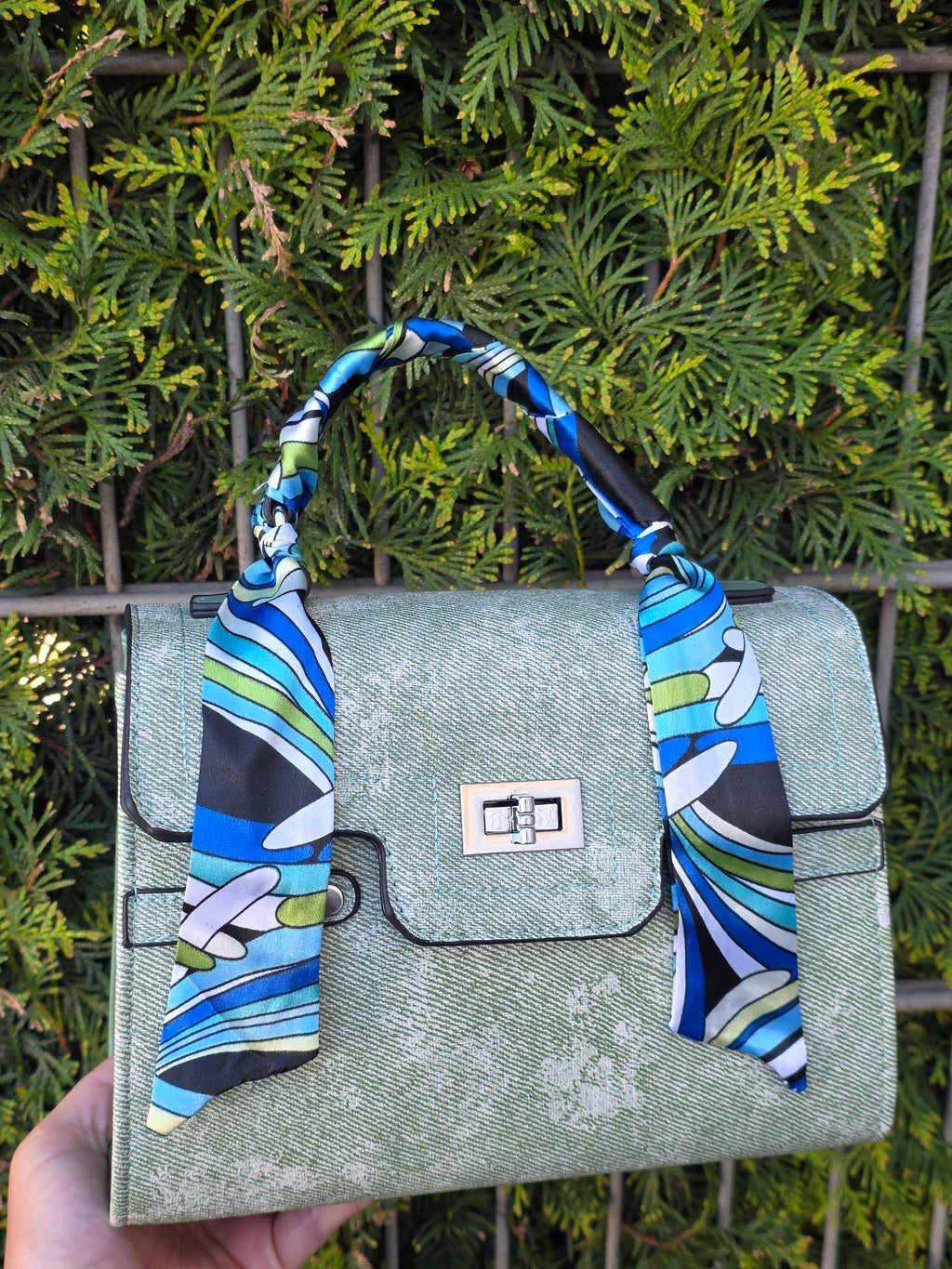 Aly Tasche