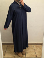 Viskosekleid mit Knopfdetails