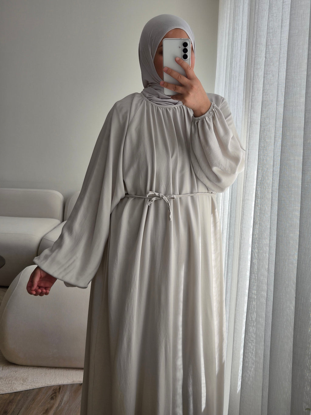 Nisa Abaya