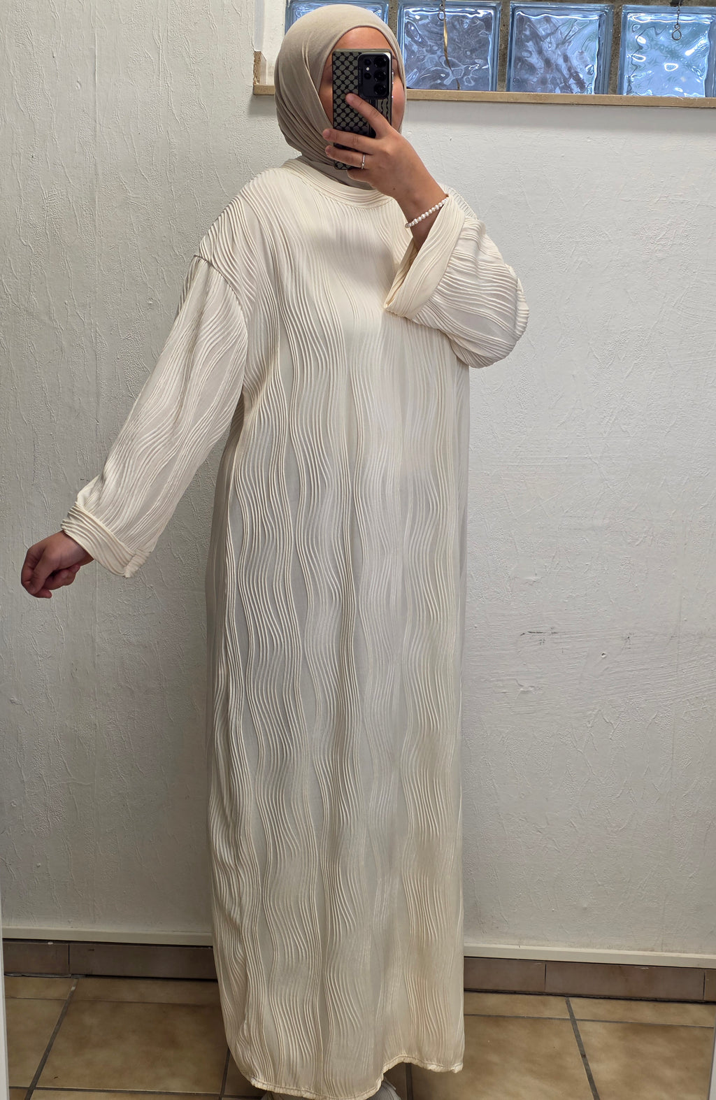 Maxikleid mit gewellter Struktur