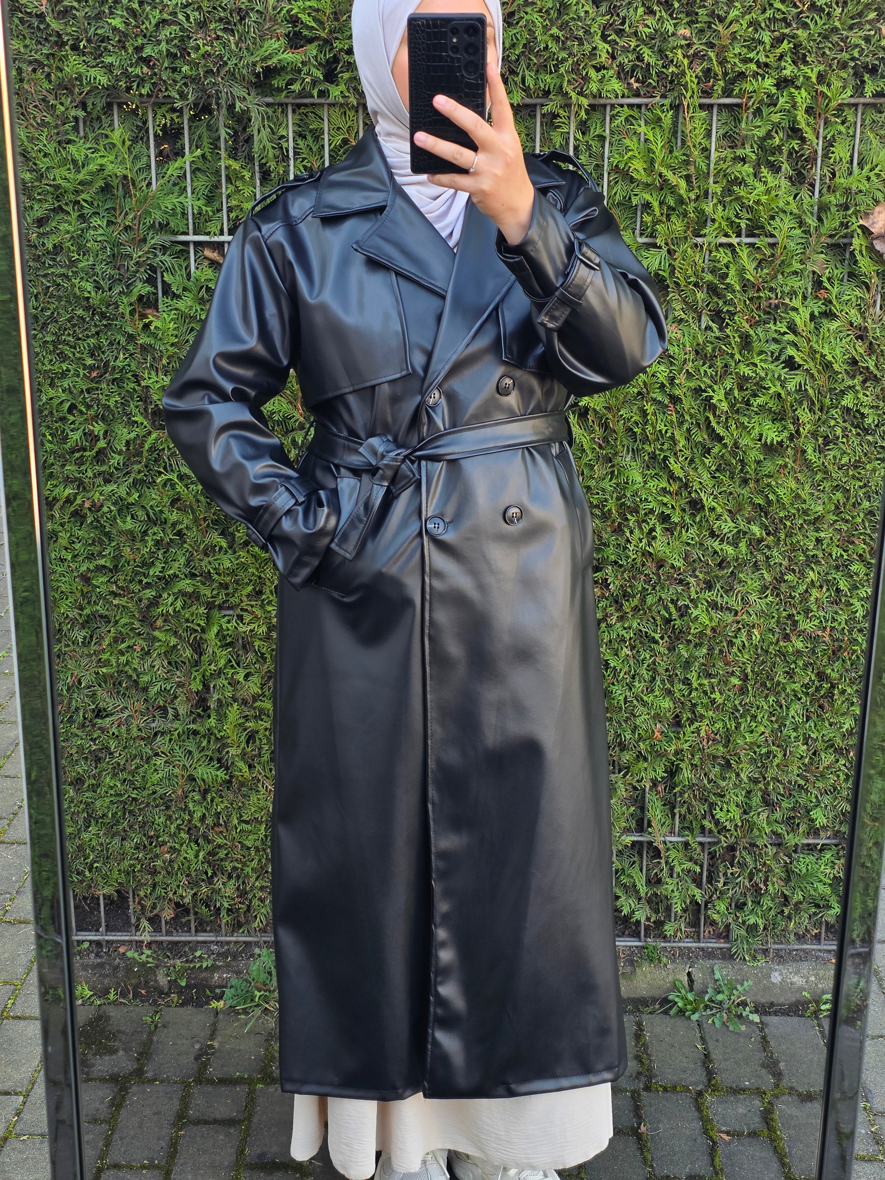 Trenchcoat aus Kunstleder