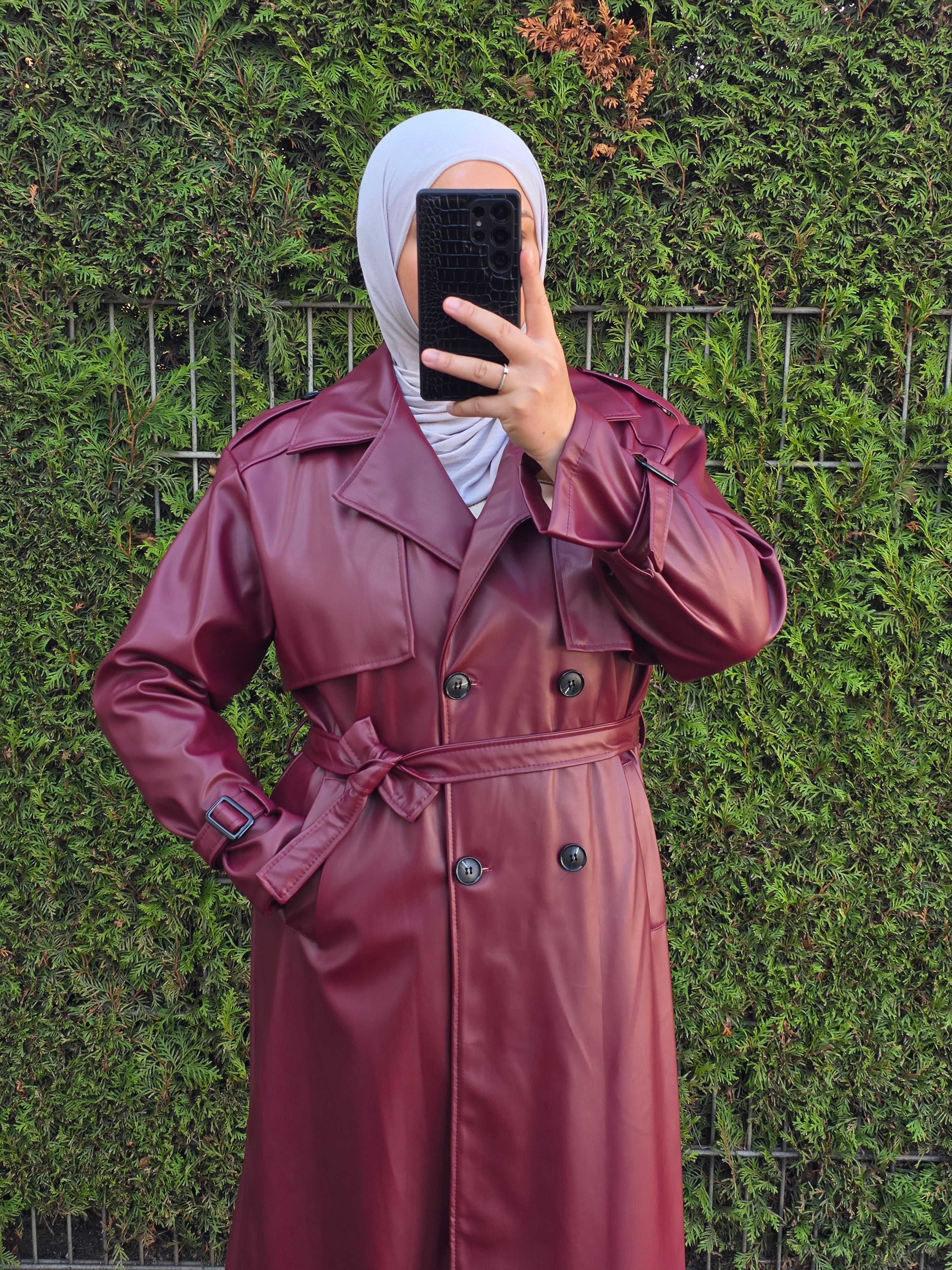 Trenchcoat aus Kunstleder