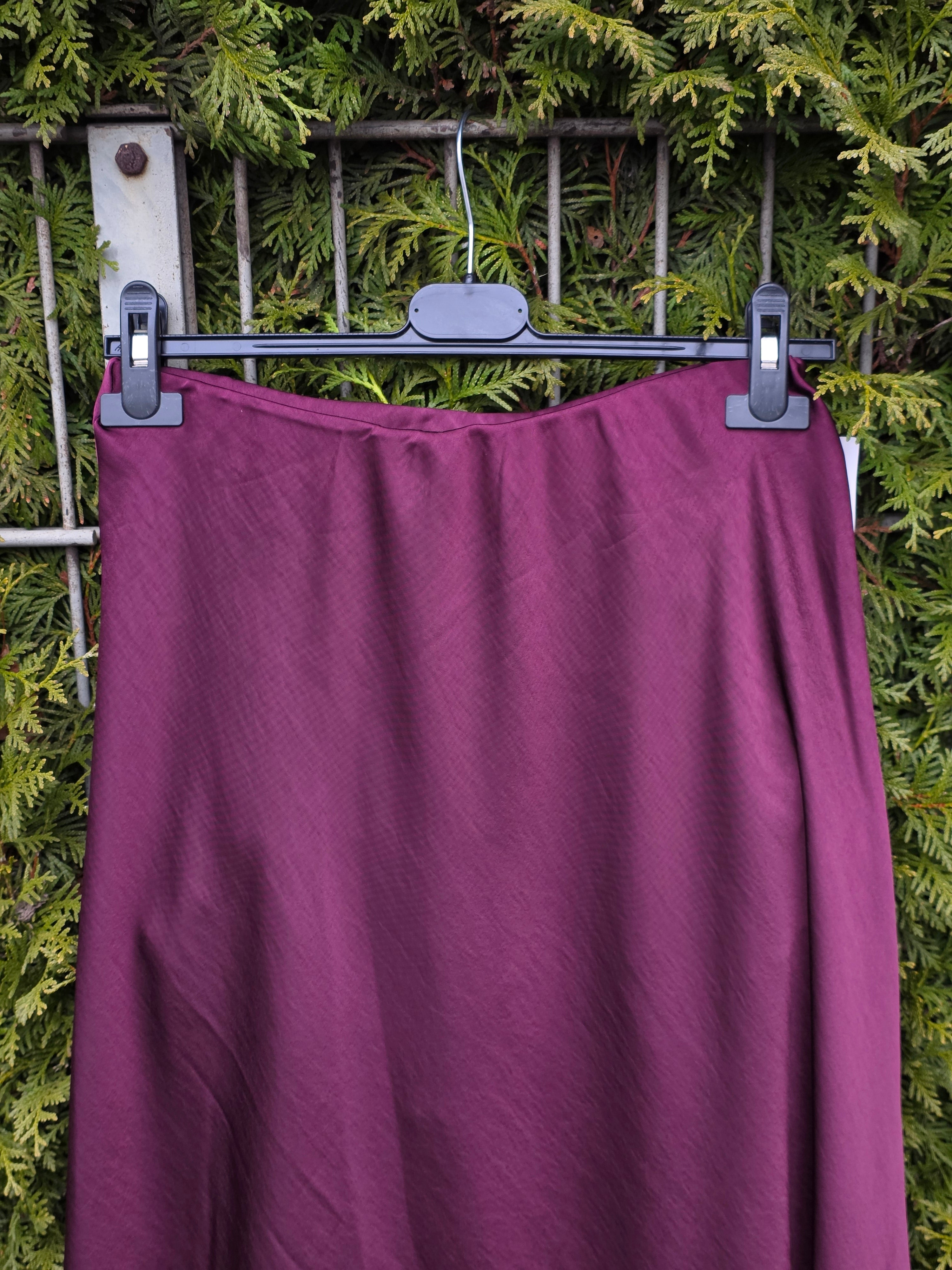 Satin Maxirock