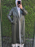 Trenchcoat aus Kunstleder