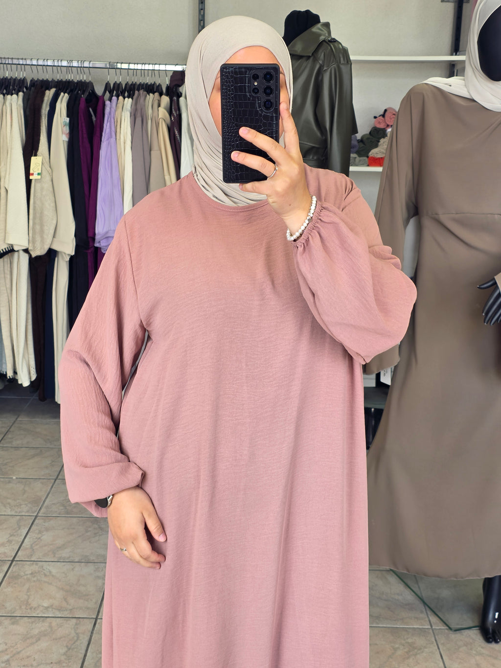 Haya Abaya