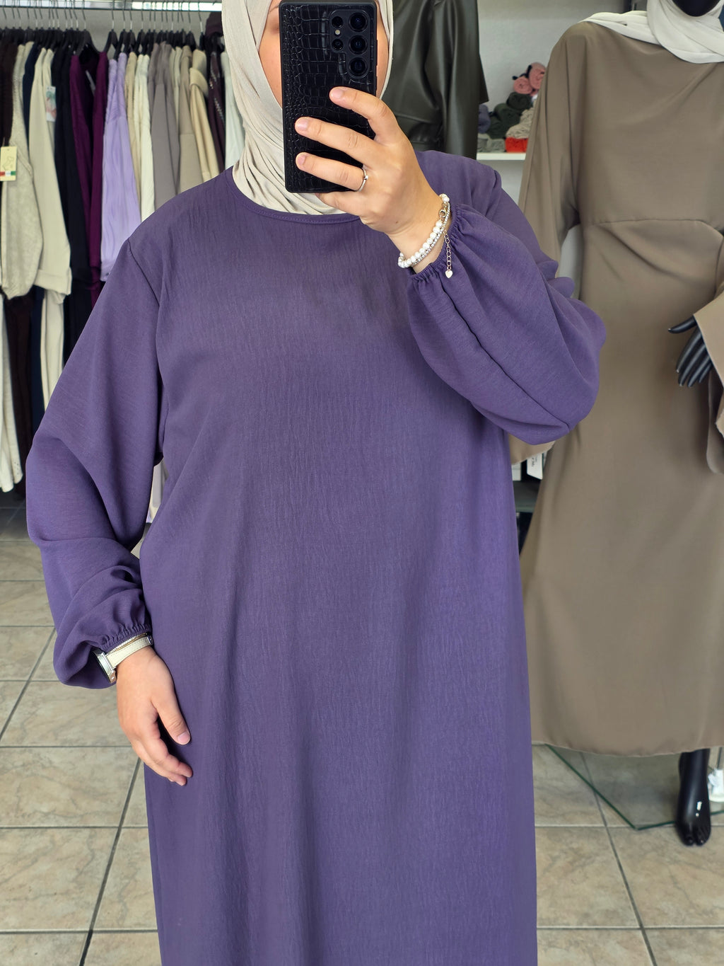 Haya Abaya