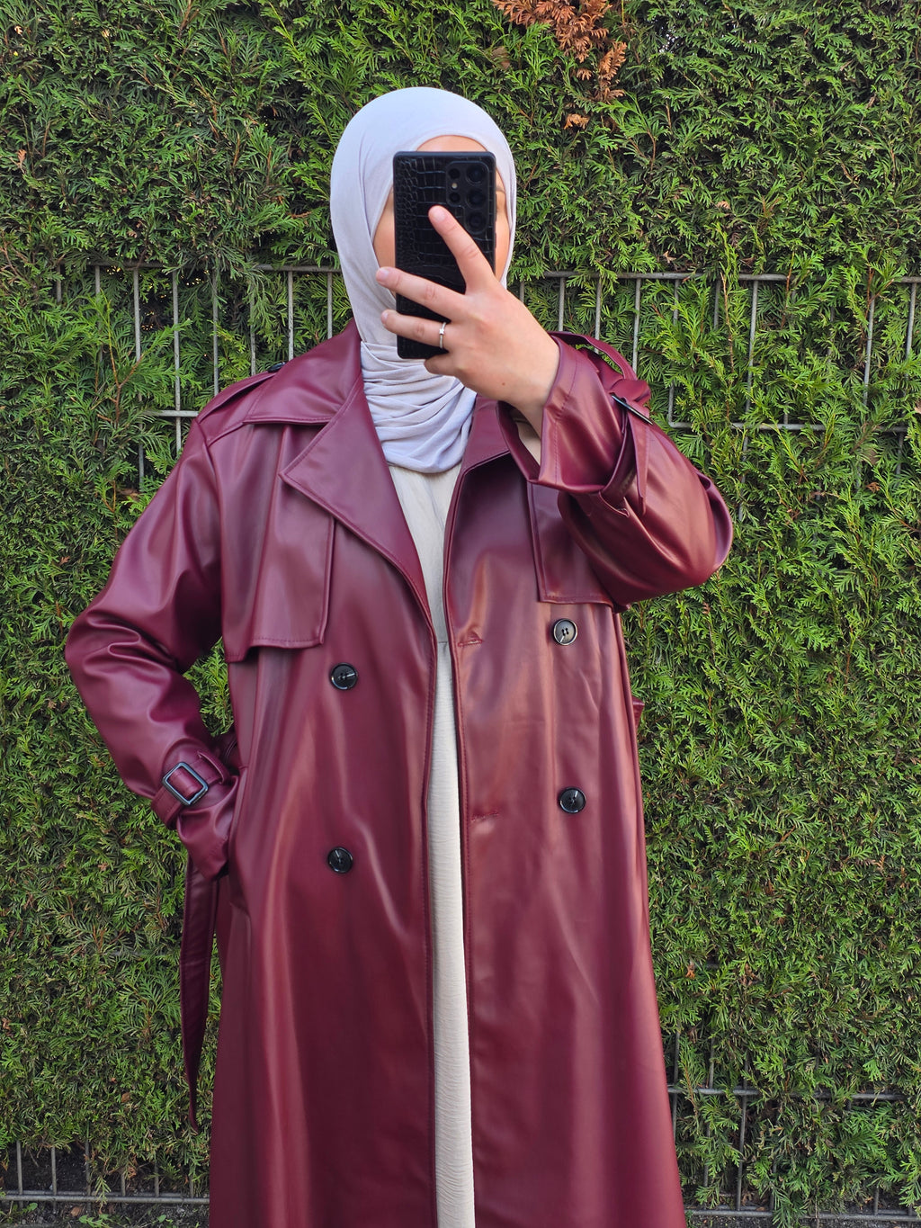 Trenchcoat aus Kunstleder