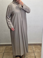 Viskosekleid mit Knopfdetails