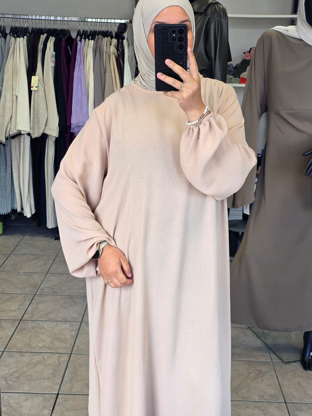 Haya Abaya