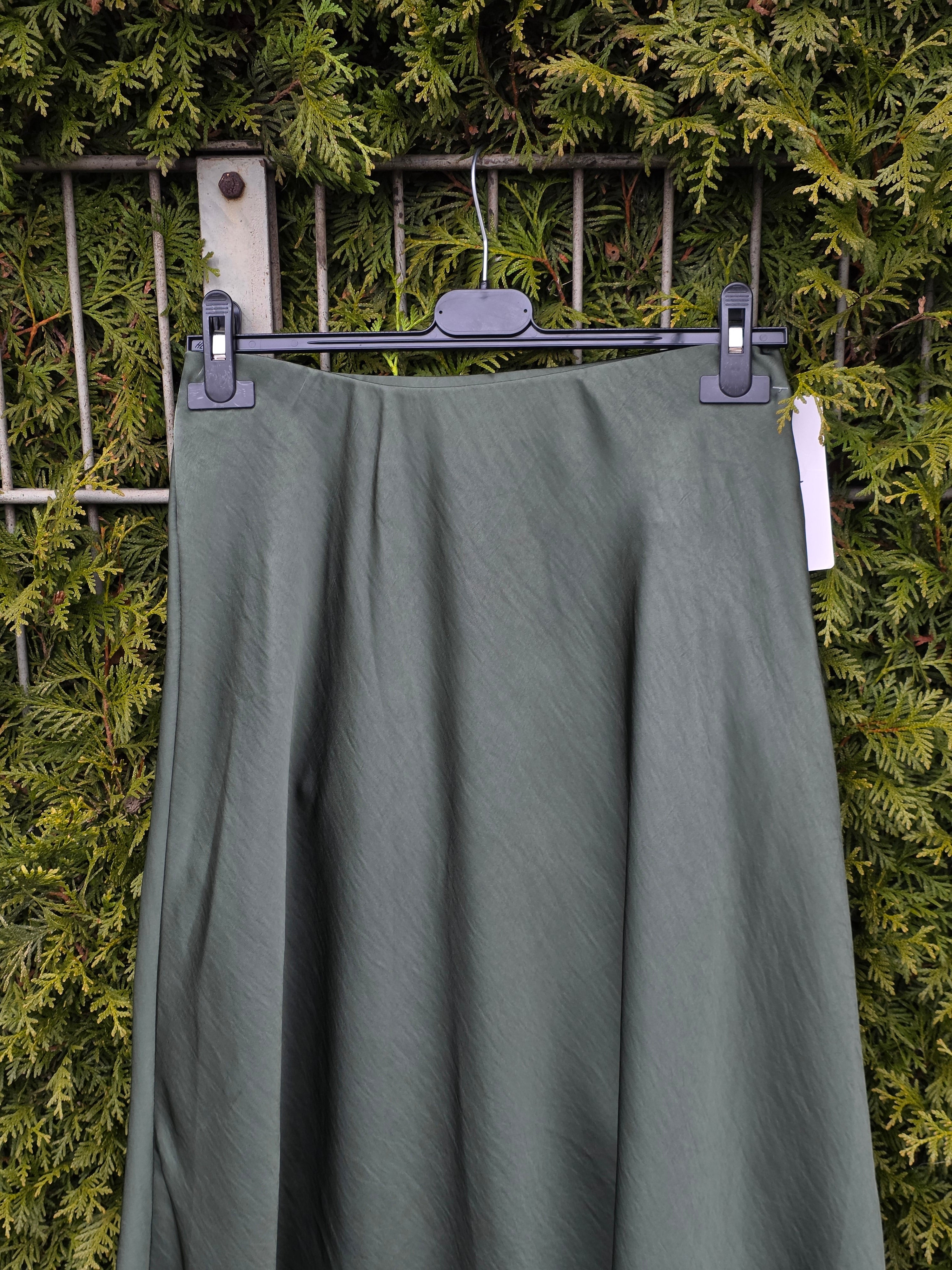Satin Maxirock