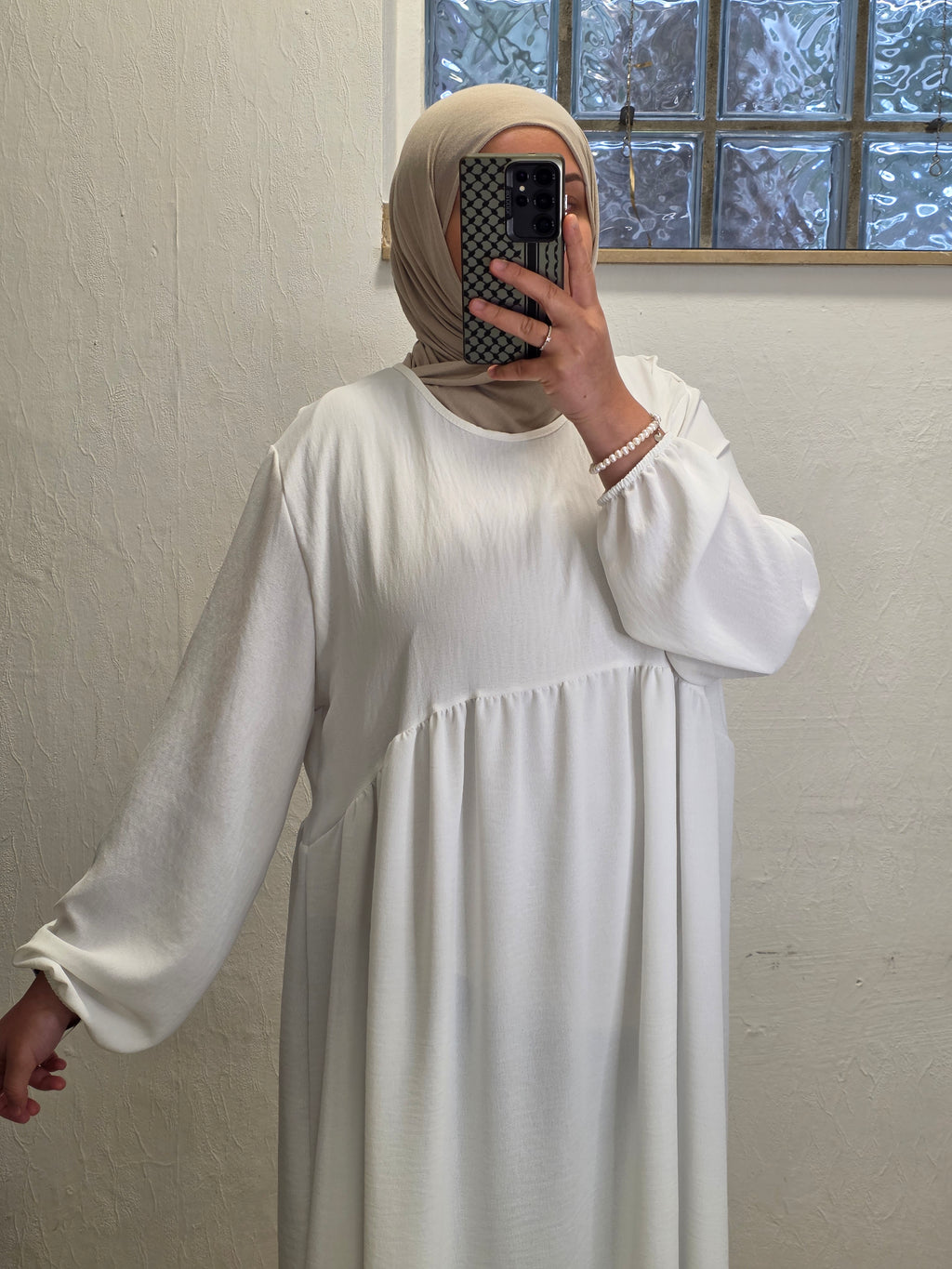 Noura Abaya